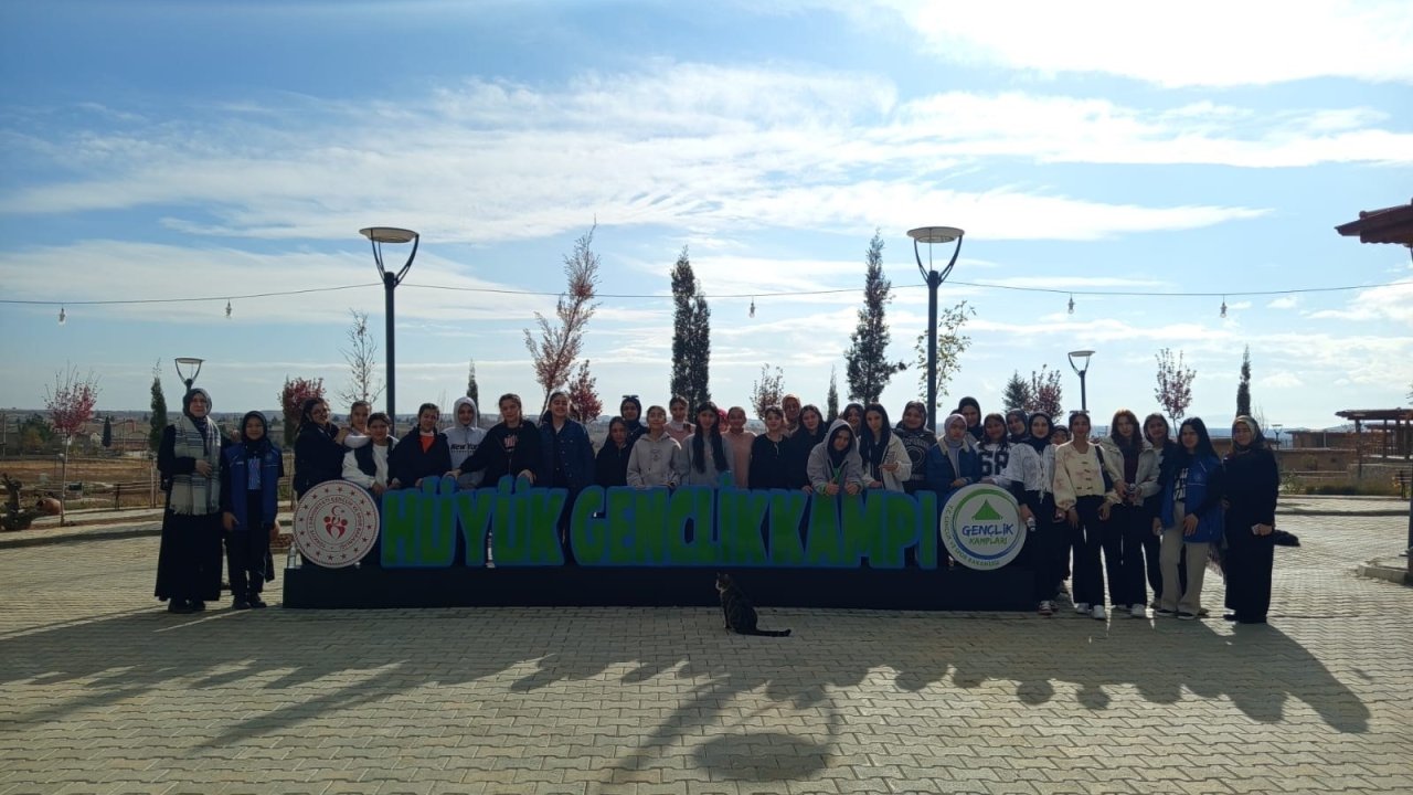 Konya'da gençler ‘Hüyük Tarım Kampı’na katıldı