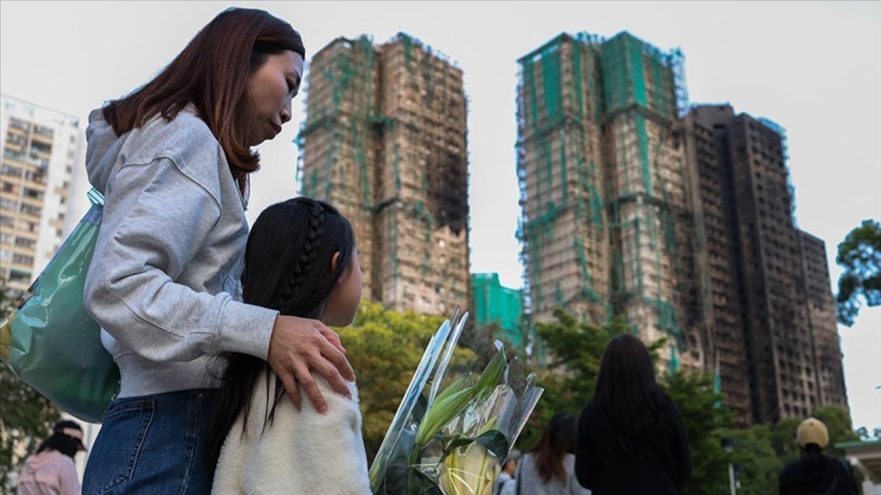 Hong Kong'da Tai Po yangınında hayatını kaybedenler için yas ilan edildi