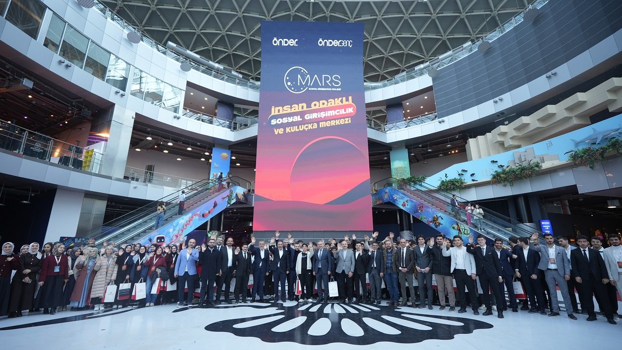 Konya’da gençlere özel vizyon programı: Mars Projesi start aldı