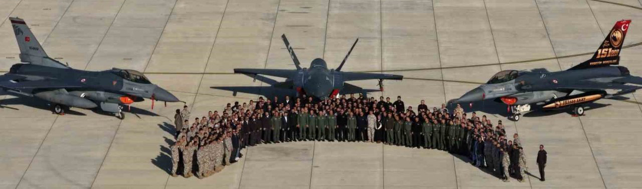 Harp tarihinde yeni çağ! Bayraktar KIZILELMA böyle vurdu (TIKLA&İZLE)