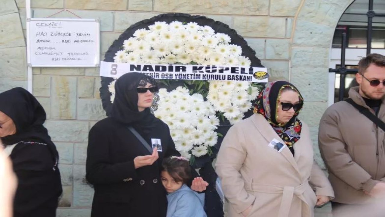 Burcu Özberk: Ailemizin çınarını kaybettik