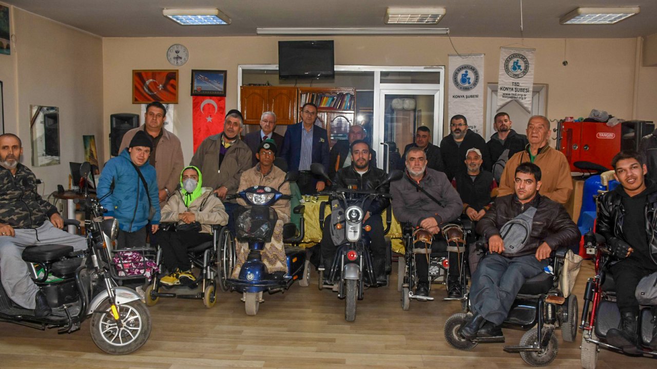Konyaspor’dan engelli taraftarlara ziyaret