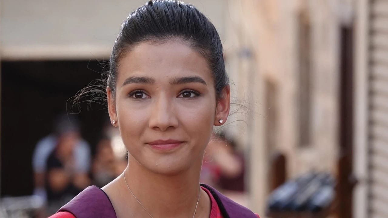 Aybüke Pusat nasıl ünlü oldu?