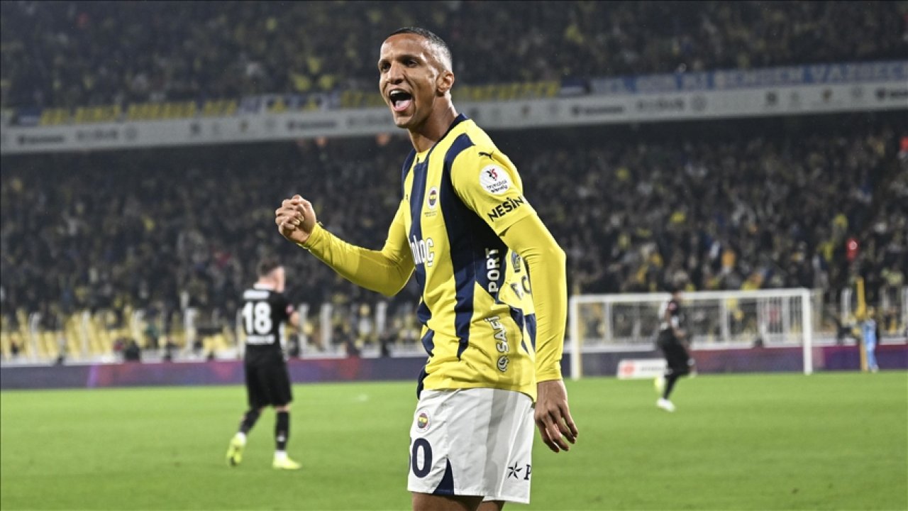 Fenerbahçe'den 'Rodrigo Becao' kararı