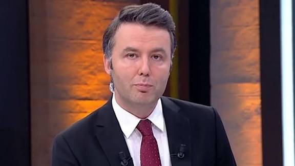 Gazeteci Mehmet Akif Ersoy gözaltına alındı