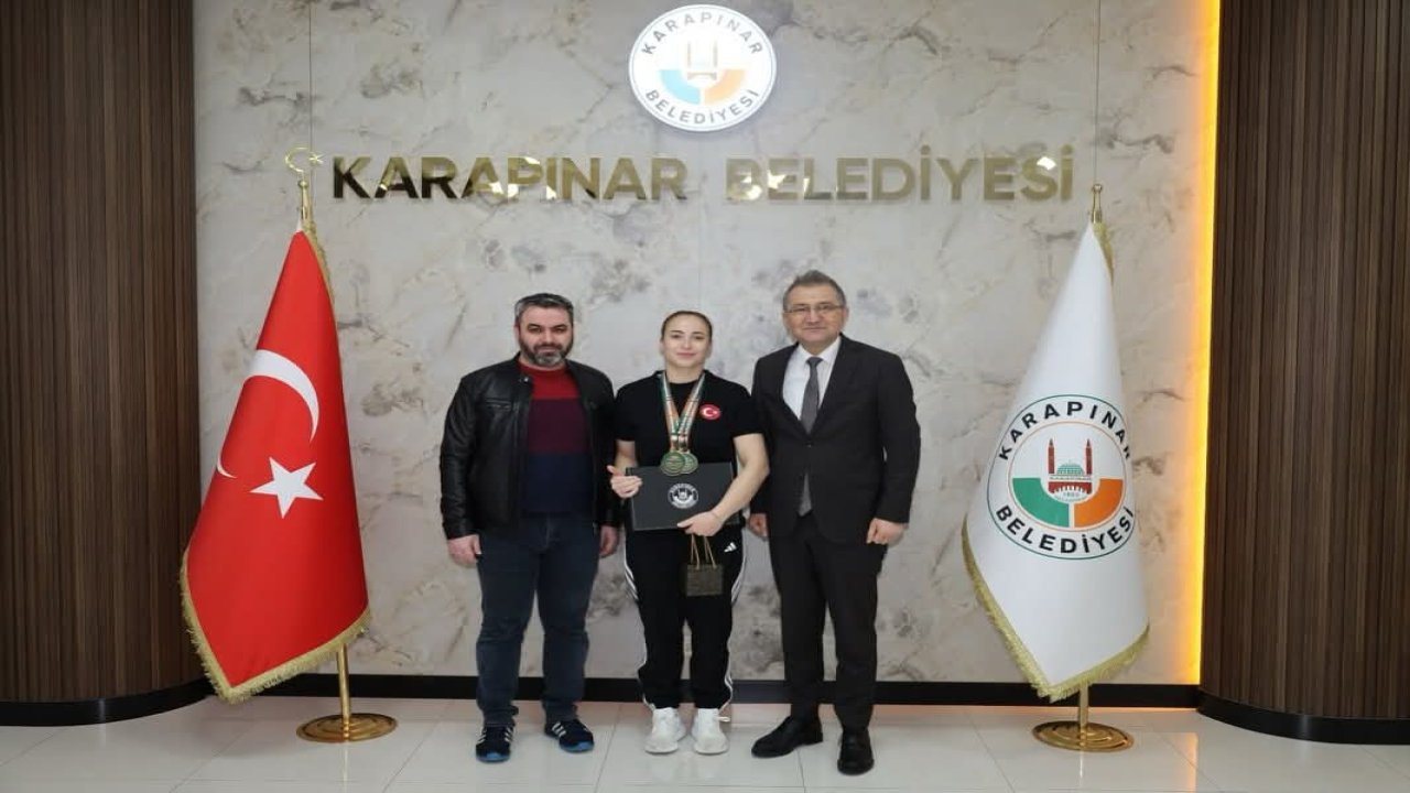 İbrahim Önal, milli sporcu Hatice Karagöz'ü ağırladı