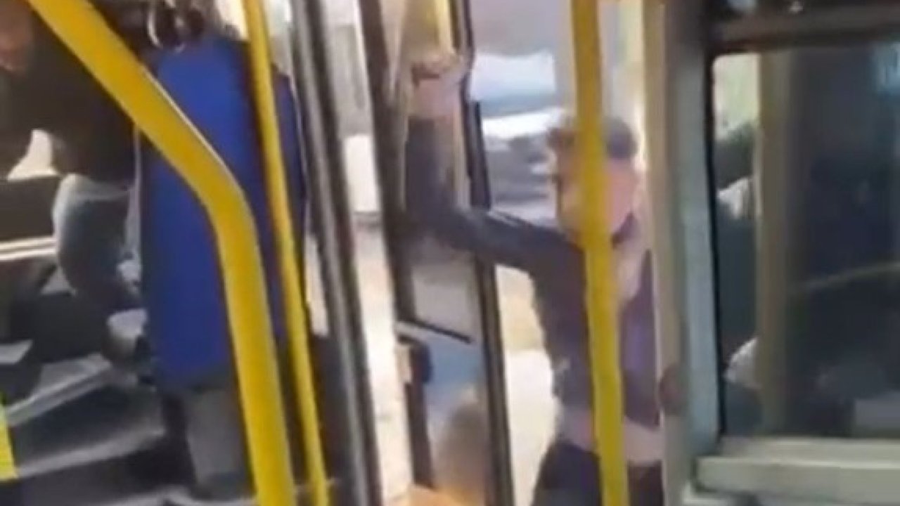 Pantolonundan satır çıkan saldırgan yakalandı!