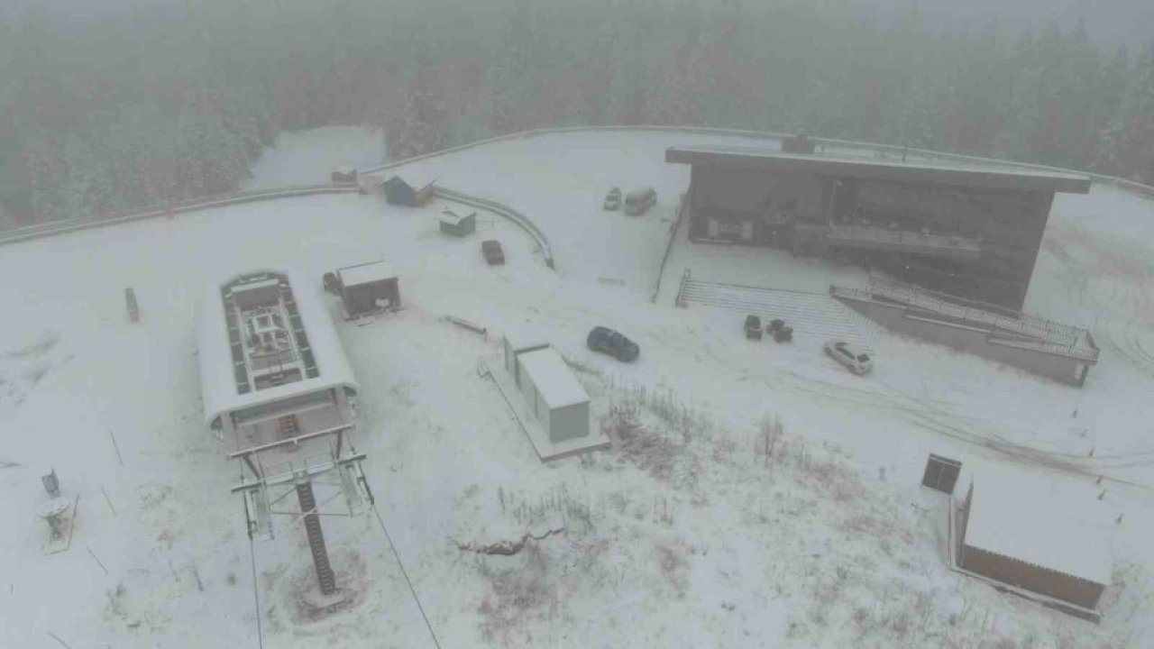 Ilgaz Dağı’nda kar kalınlığı 20 santimetreyi geçti!