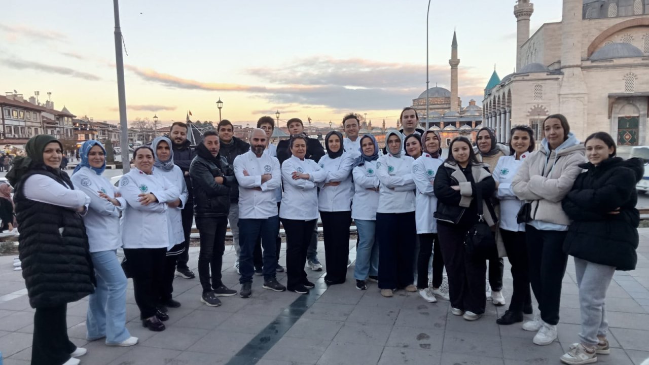 Konya'da 10 bin kişilik Toyga Çorbası dağıtıldı