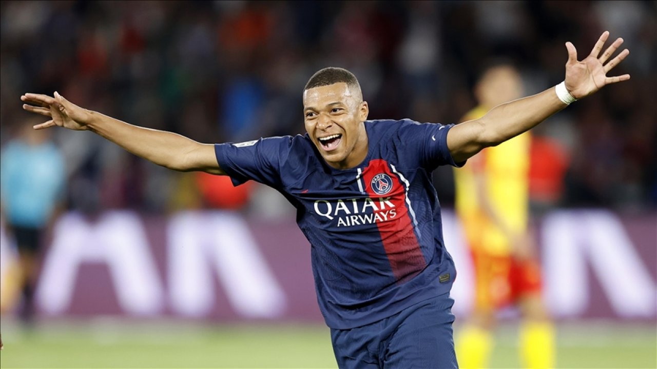 Mbappe PSG'den rekor ödeme kopardı