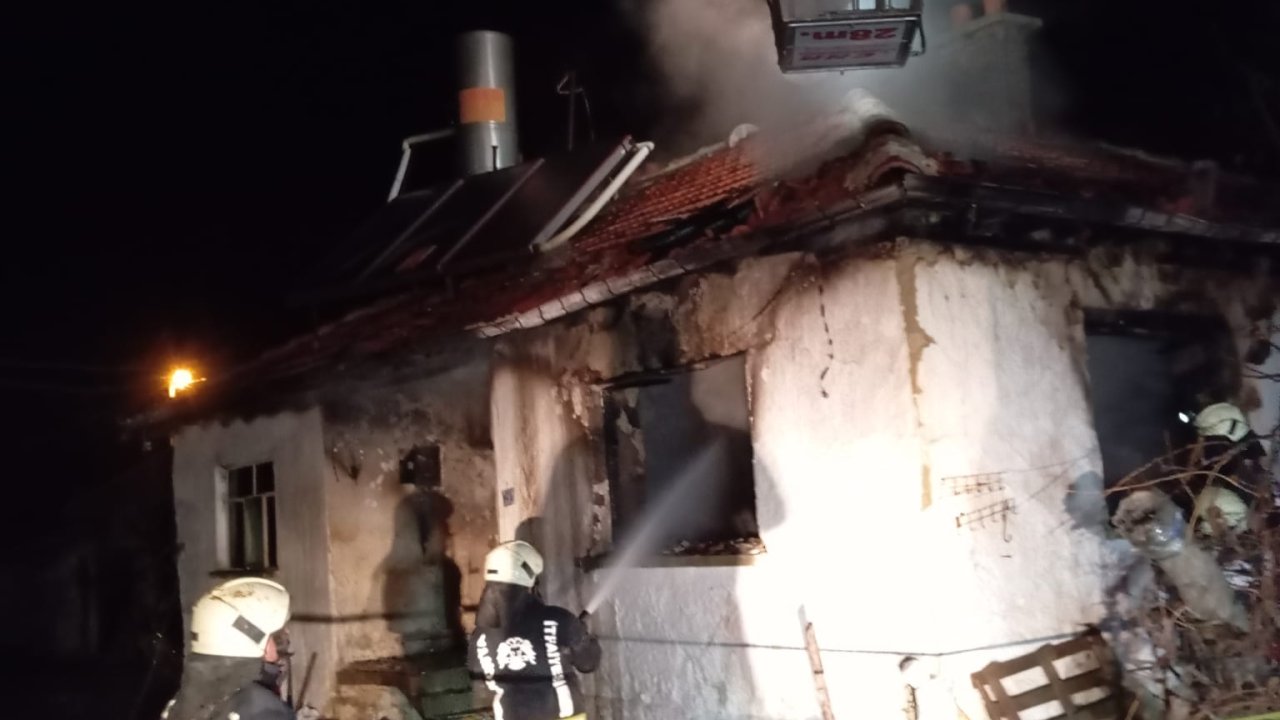 Konya'da yangın faciası! 1 kişi hayatını kaybetti!