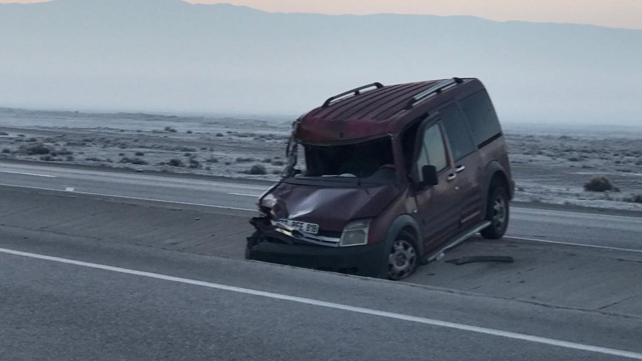 Konya-Adana yolunda korkutan kaza!