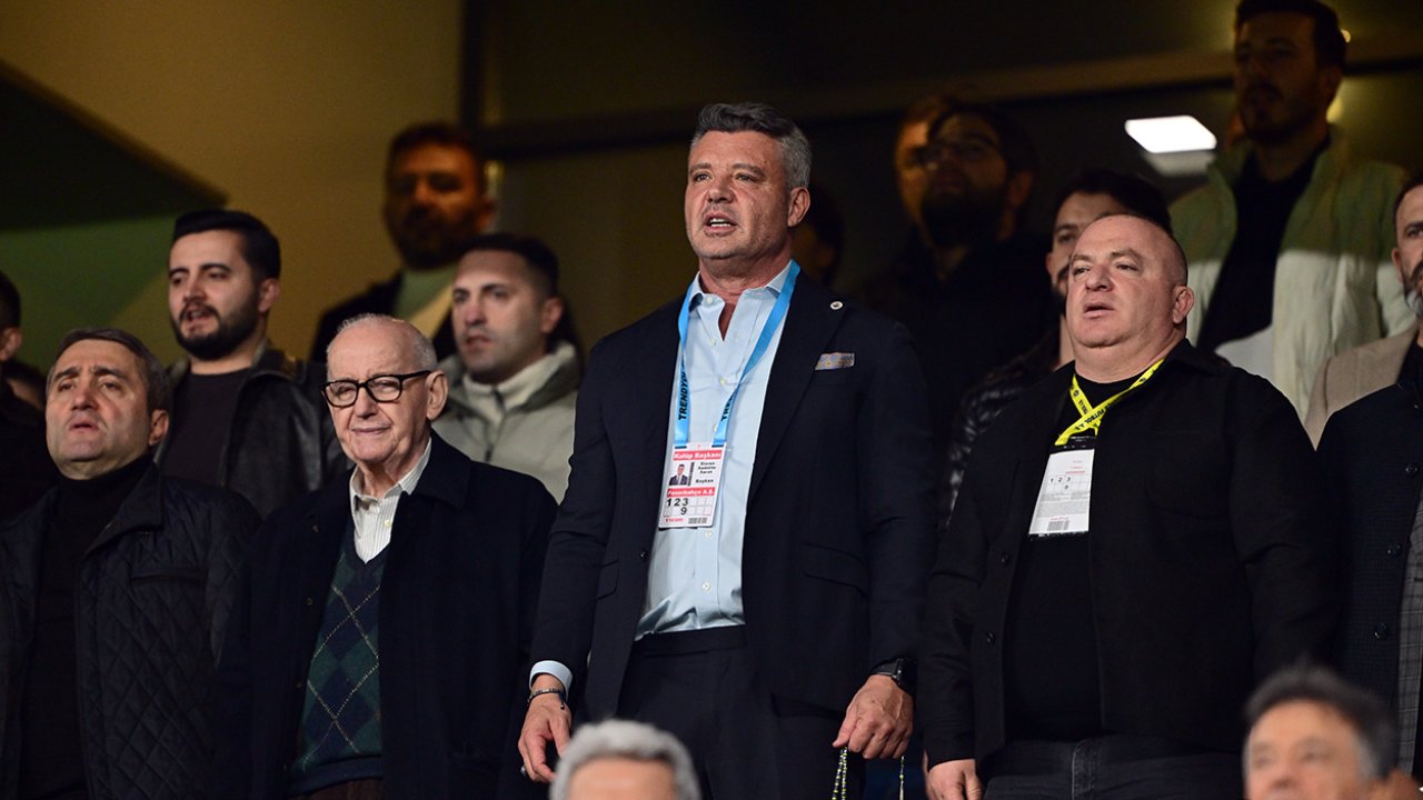 Ali Kaya ve Sadettin Saran maçı birlikte izledi