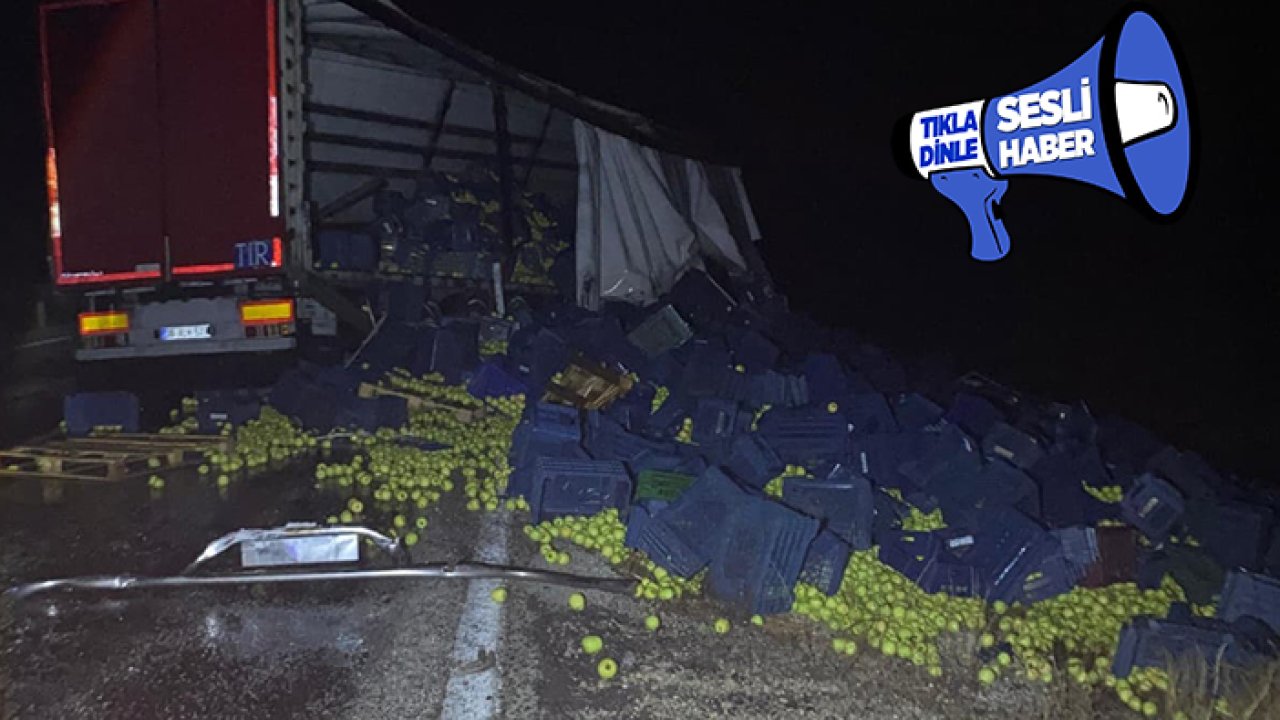 Konya'nın ilçesinde TIR bariyerlere çarptı: Elmalar etrafa saçıldı