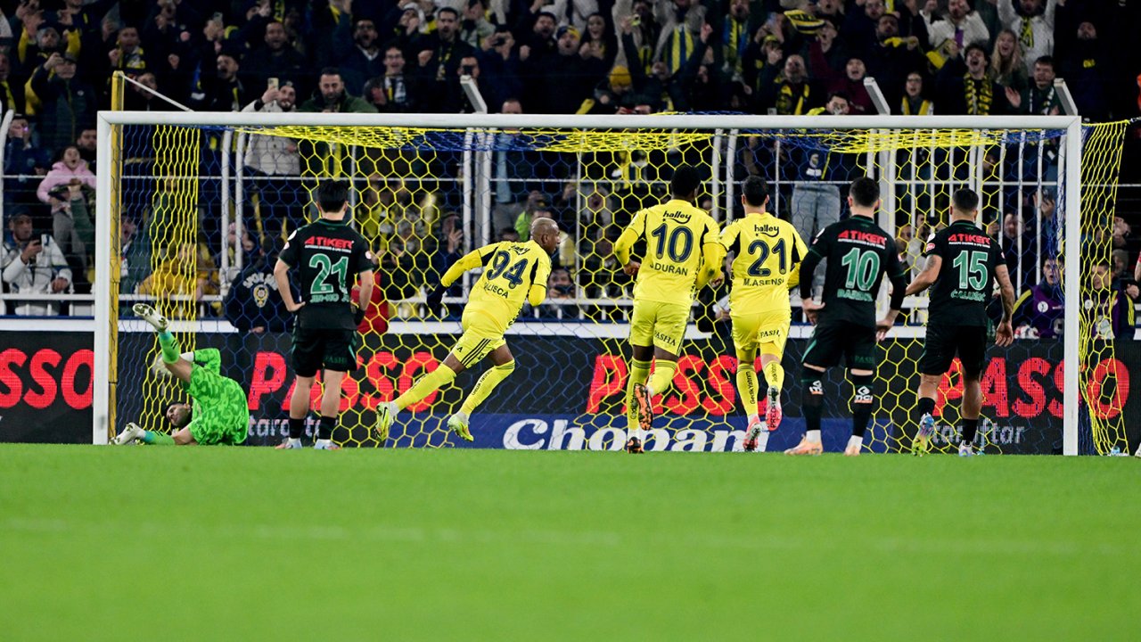 Konyaspor'un maçlarında 5 kez beyaz nokta gösterildi!