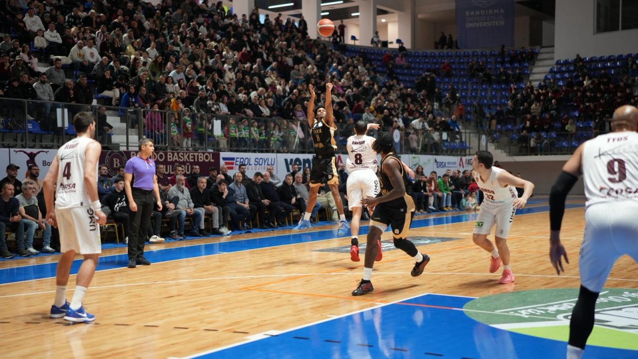 Konya Büyükşehir Basketbol'un Bandırma seferi hüsran oldu (85-83)