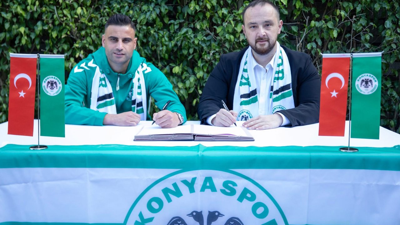 Konyaspor Deniz Türüç’ü duyurdu
