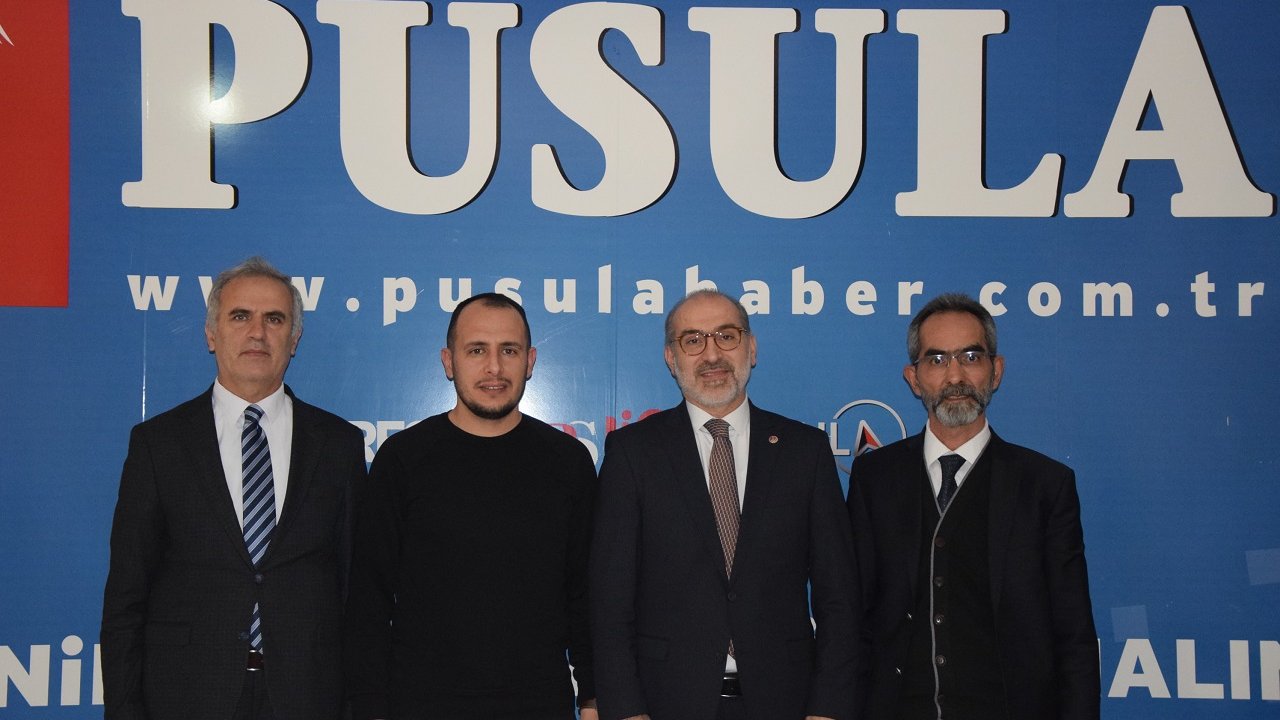 Yakup Kayabaşı’dan Pusula Gazetesi’ne 10 Ocak ziyareti