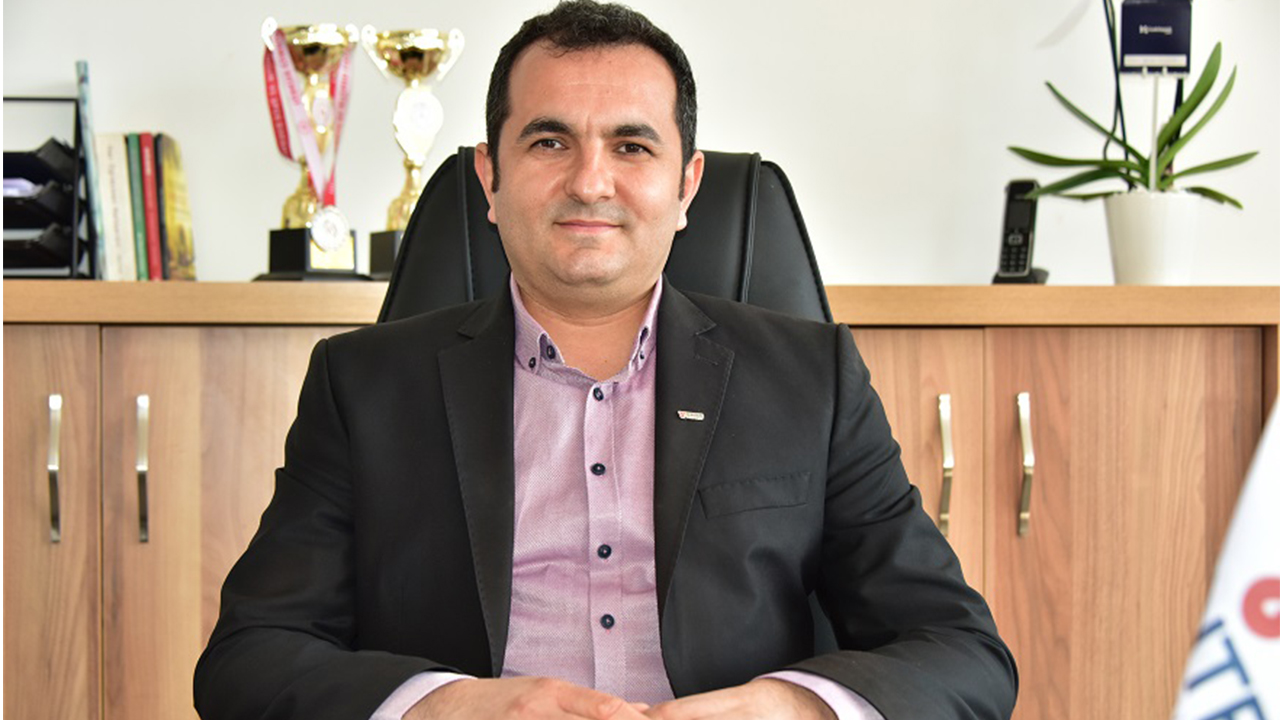 Pazarcı: Gazeteciler her zaman devletimizin ve milletimizin yanında yer almaktadırlar