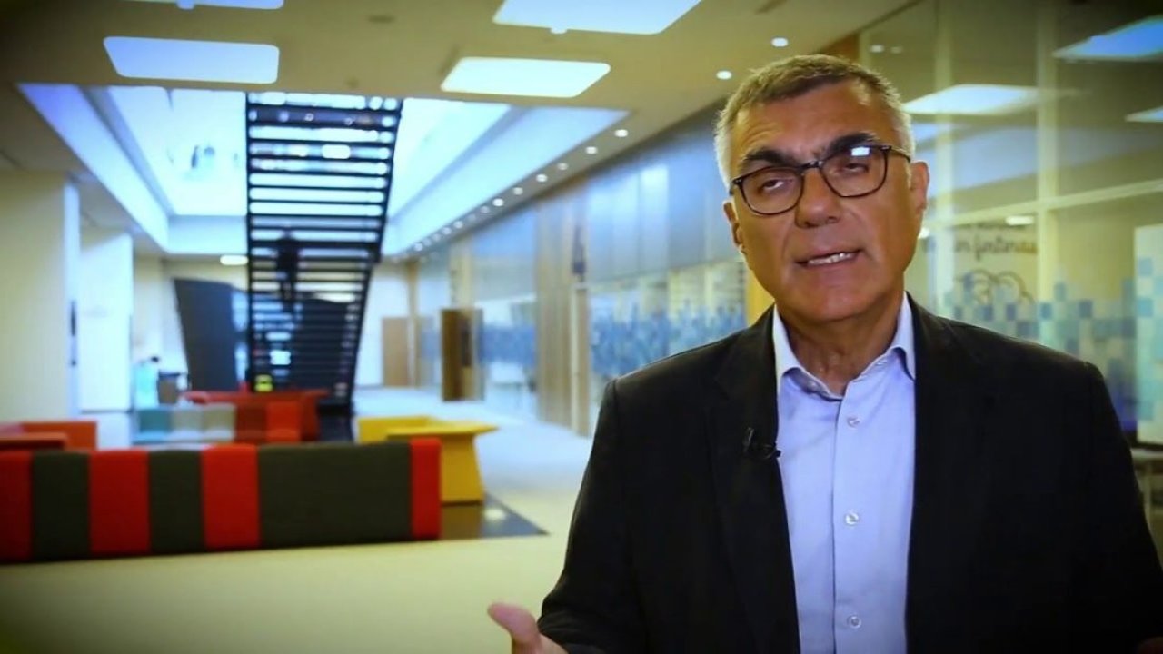 Ünlü iş insanı safari turunda çatışmanın kurbanı oldu!