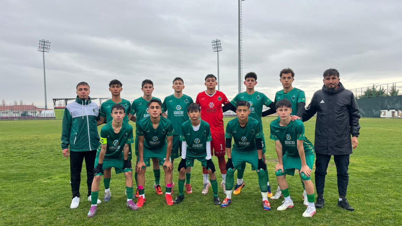 Karatay Belediyesi'nde futbol takımları coştu