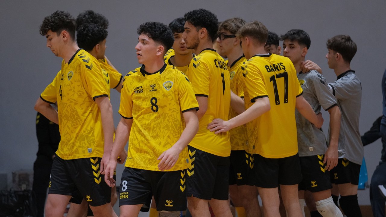 Konya’nın Efeleri yarı finali garantiledi