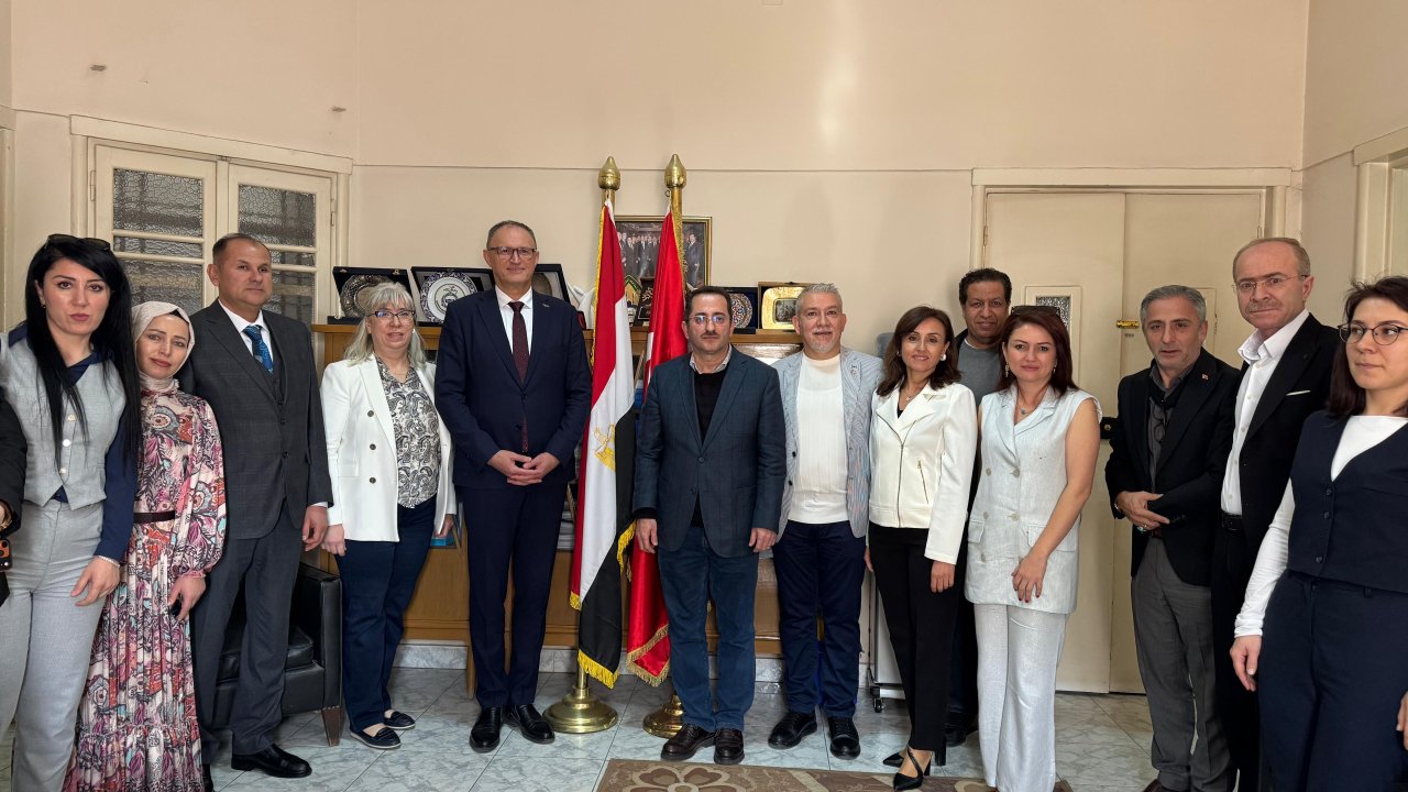 VİAD, Mısır’daki temaslarını tamamladı