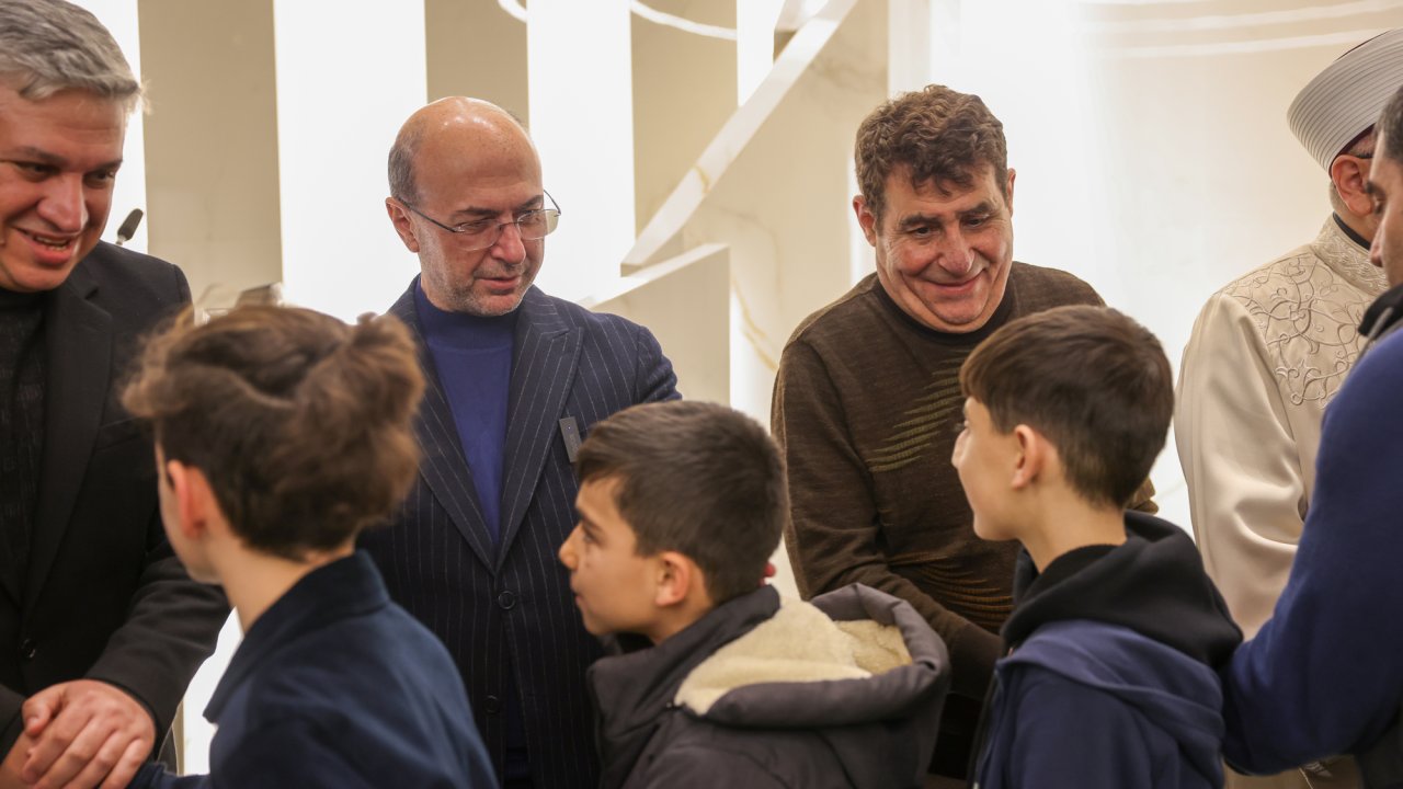 Başkan Pekyatırmacı Miraç Kandili'nde Kızılkaya'da vatandaşlarla buluştu