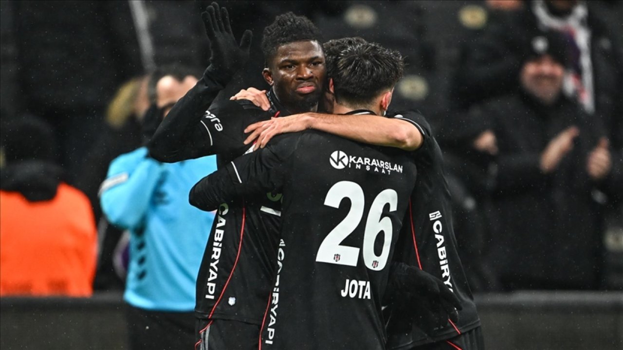 Beşiktaş, son saniyede güldü