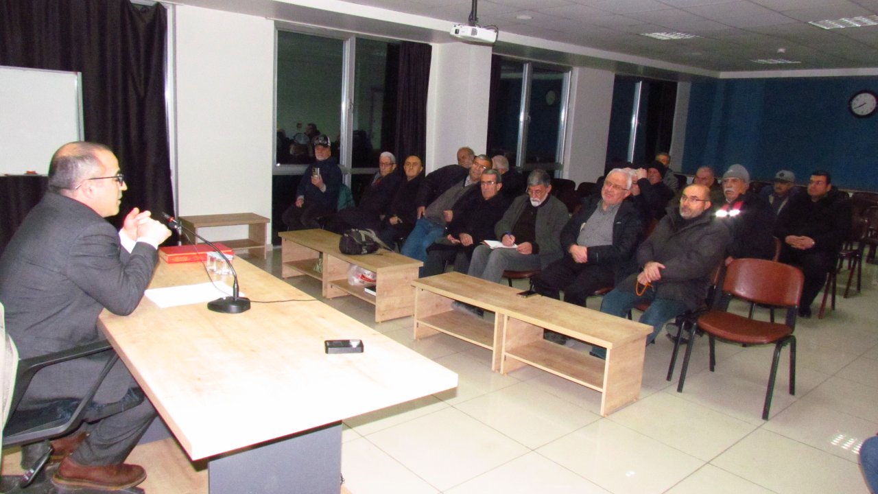 Konya Aydınlar Ocağı’nda Yavuz Bülent Bakiler anıldı