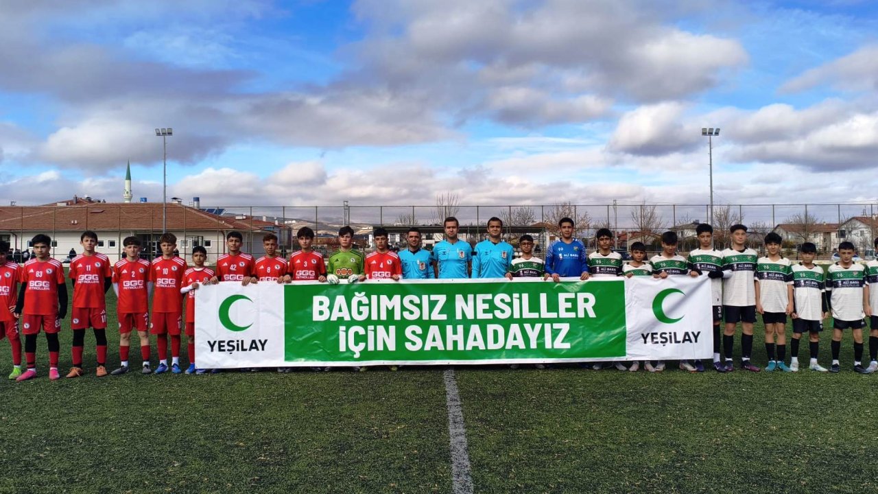 Konya'da amatör spor kulüplerinden Yeşilay'a destek