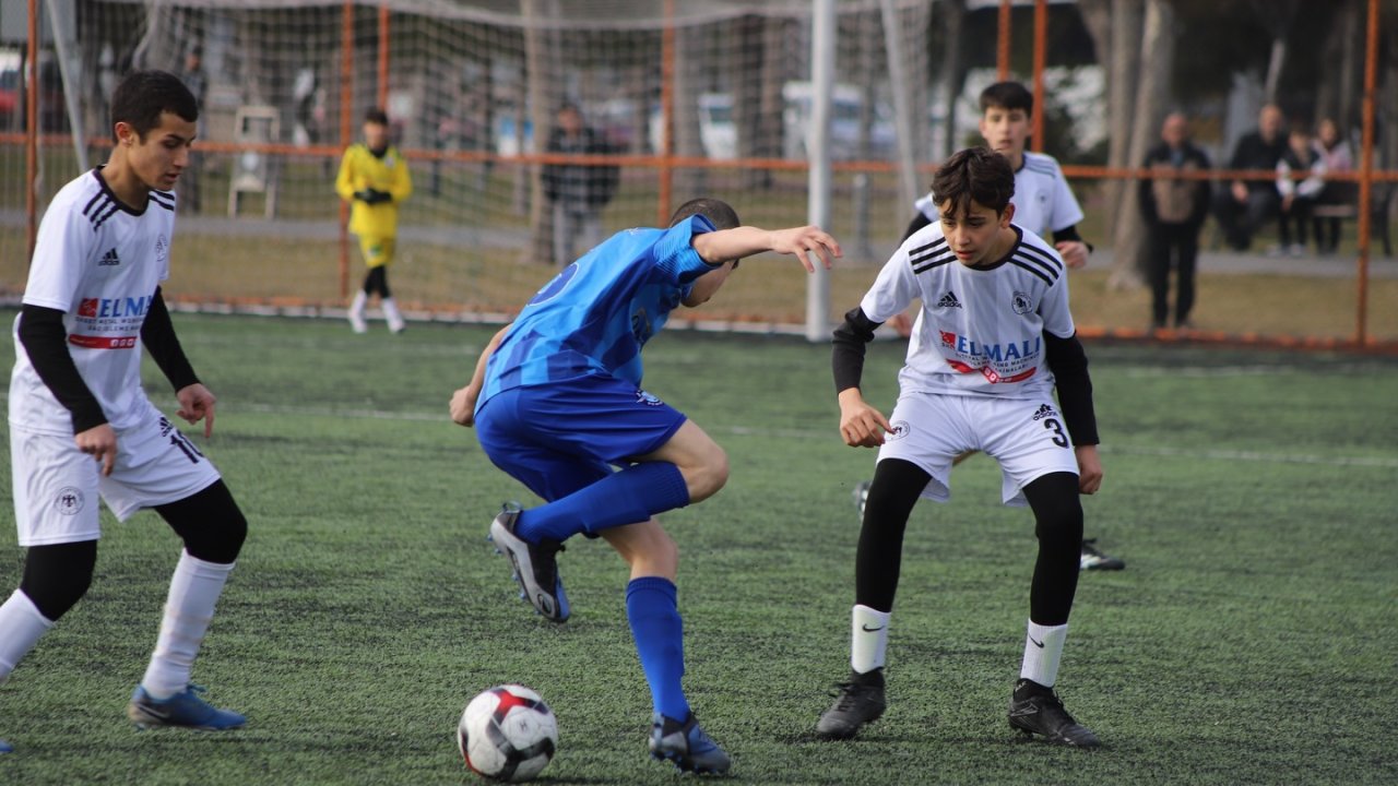 U15 Futbol Ligi’nde ilk devre sona erdi