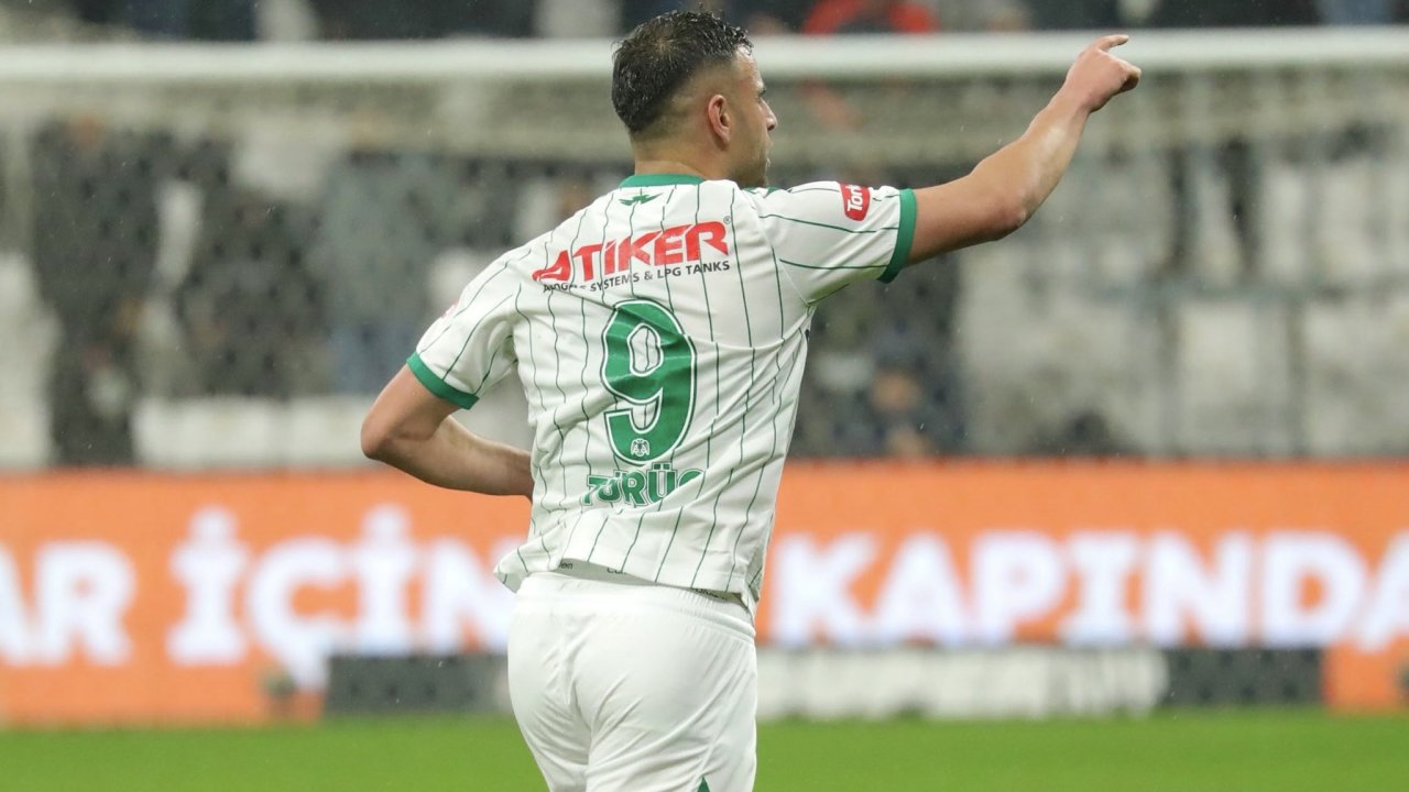 Konyaspor’da Deniz Türüç: Utanç verici