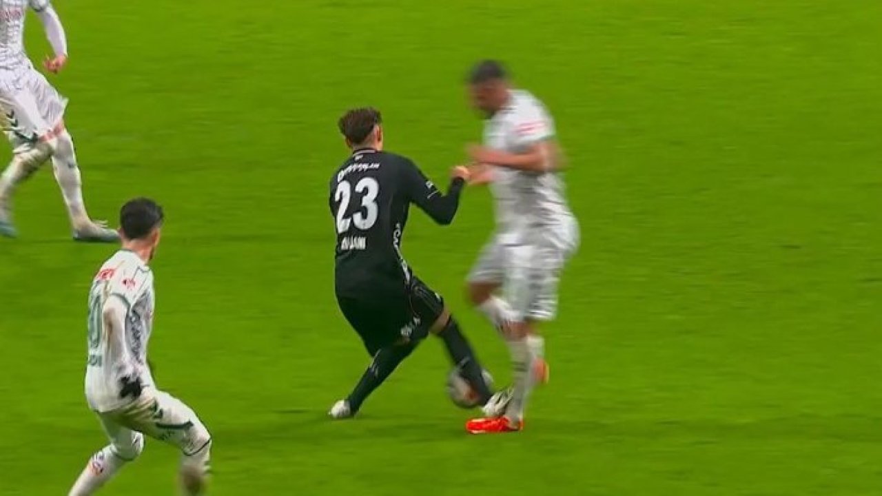 Kristjan Asllani daha ilk maçında Konyaspor'da Deniz Türüç'ün ayağını kırıyordu