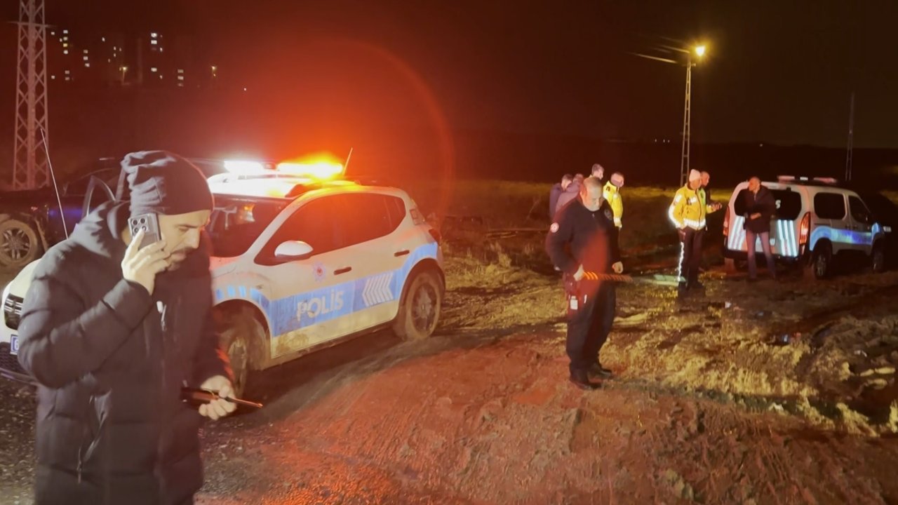 Eski muhtar maddi hasarlı kaza sonrası 2 kişiyi öldürdü