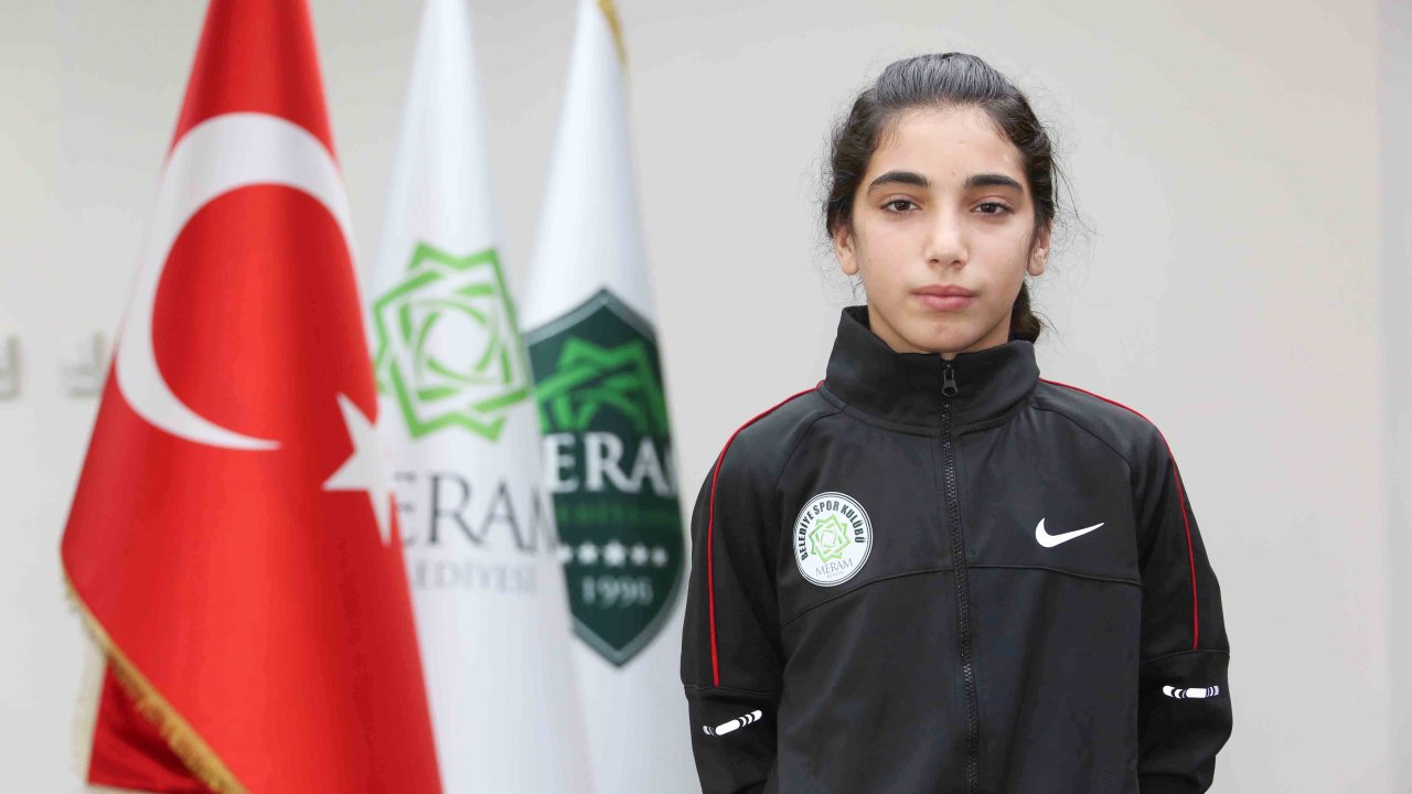 Meramlı sporcu Temur milli takıma çağrıldı