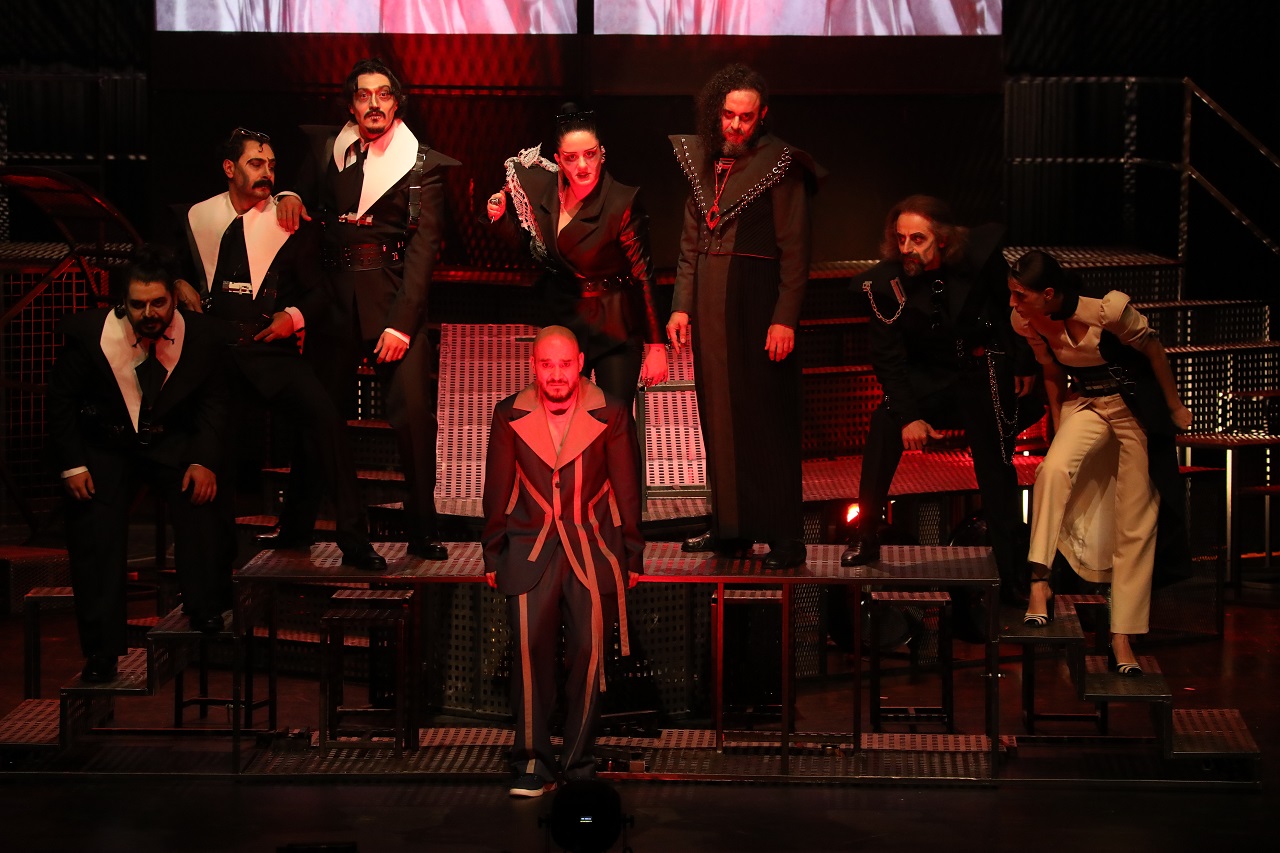 Konya Şehir Tiyatrosu’na “Yılın Oyunu” ödülü