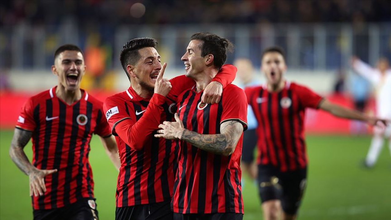 Gençlerbirliği ile Çaykur Rizespor kozlarını paylaşıyor!