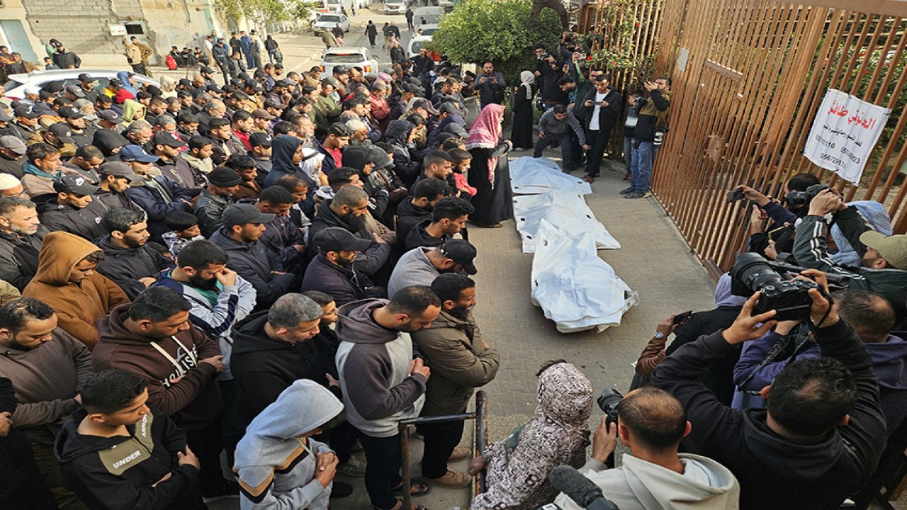 Ateşkese rağmen, İsrail Gazze'de katliamı sürdürüyor