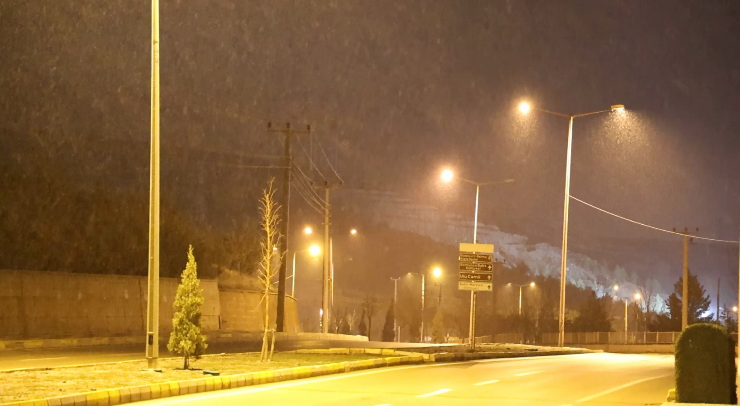 Aksaray Ramazan'ı karla karşıladı