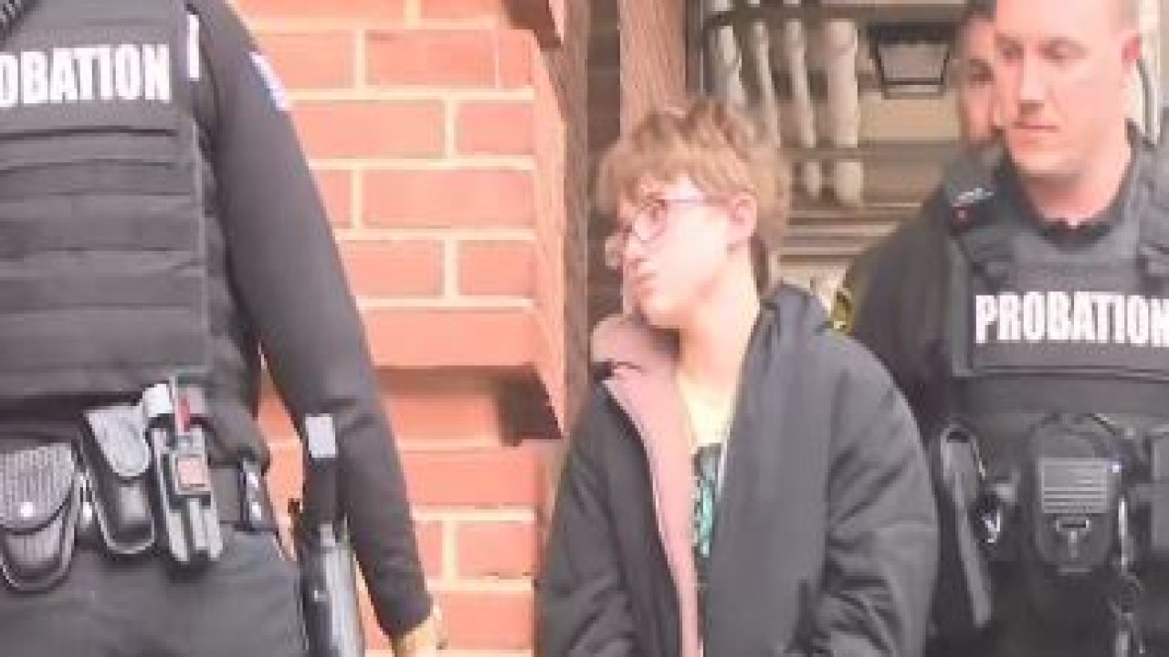 11 yaşındaki çocuk babasını öldürdü!