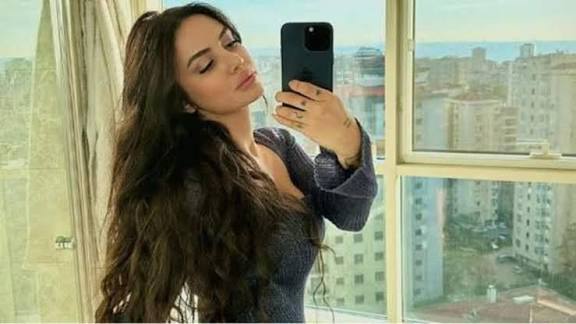 Şarkıcı Ece Ronay hakkında soruşturma başlatıldı