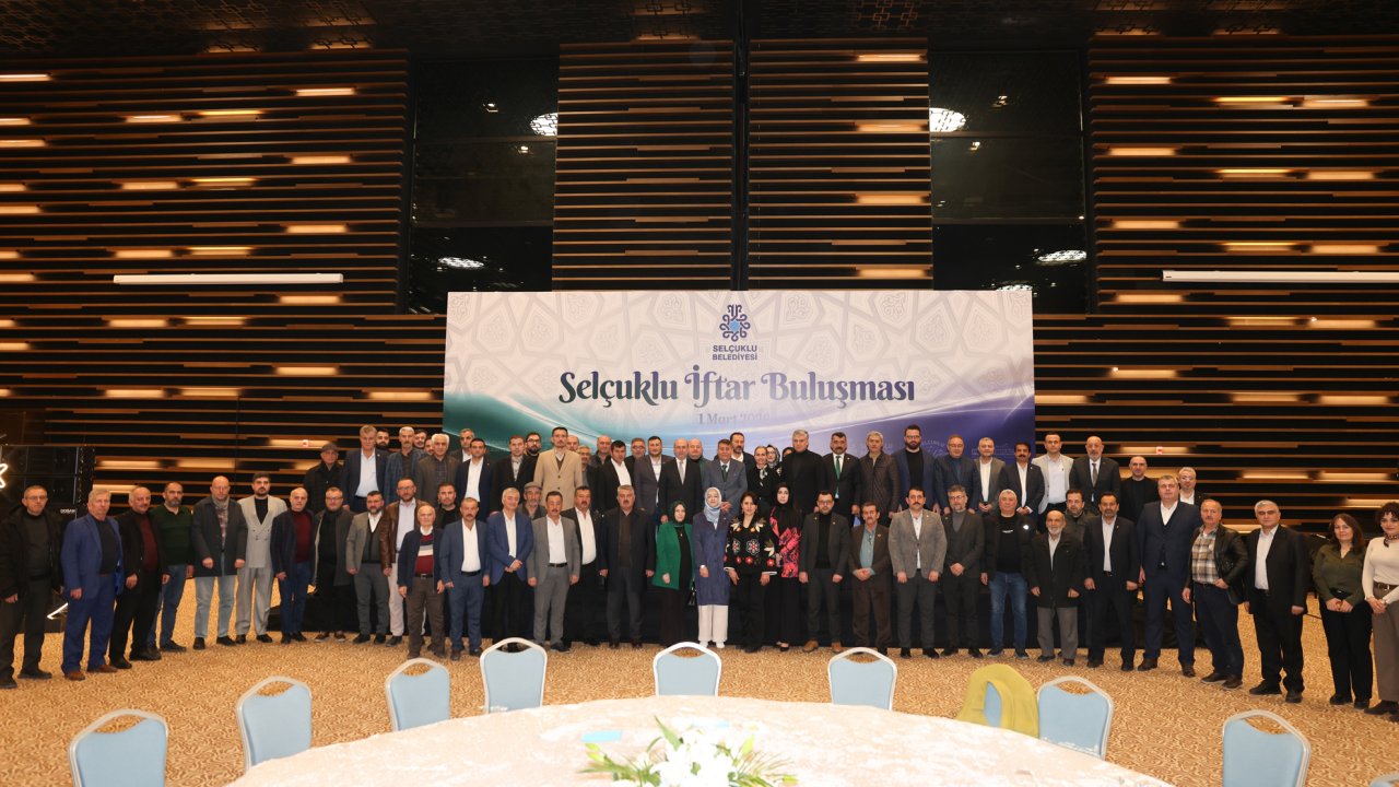 Selçuklu ailesi iftarda buluştu