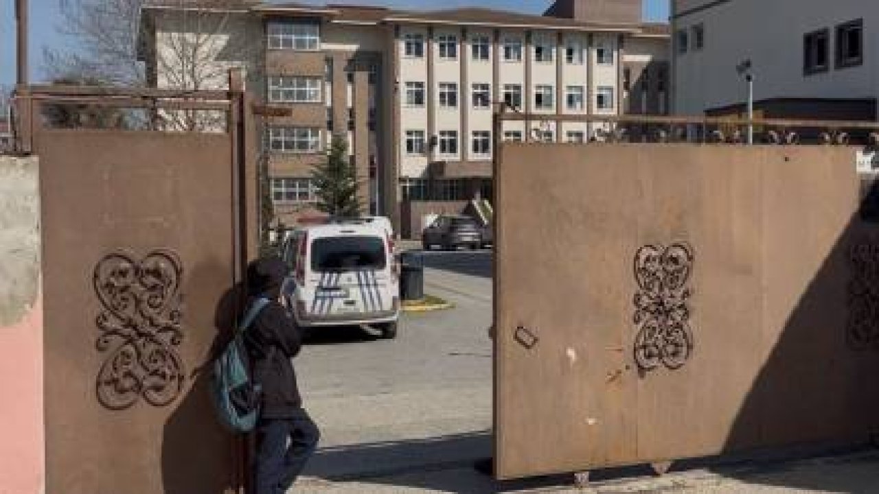 Öğrencisinin öldürdüğü Öğretmen Fatma Nur Çelik Konya'da son yolculuğuna uğurlanacak