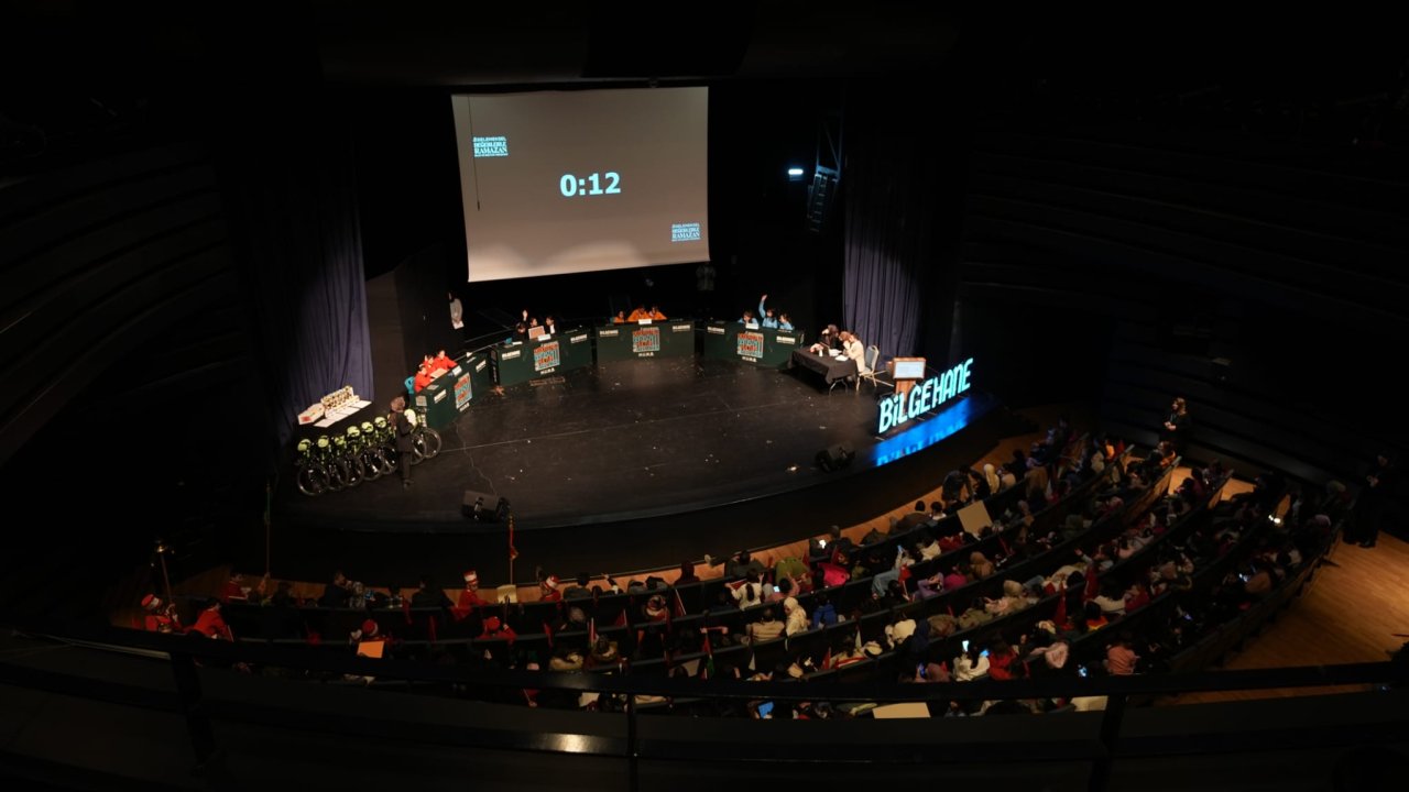 Bilgehaneler 5. değerlerle Ramazan bilgi ve kültür yarışması finali nefes kesti