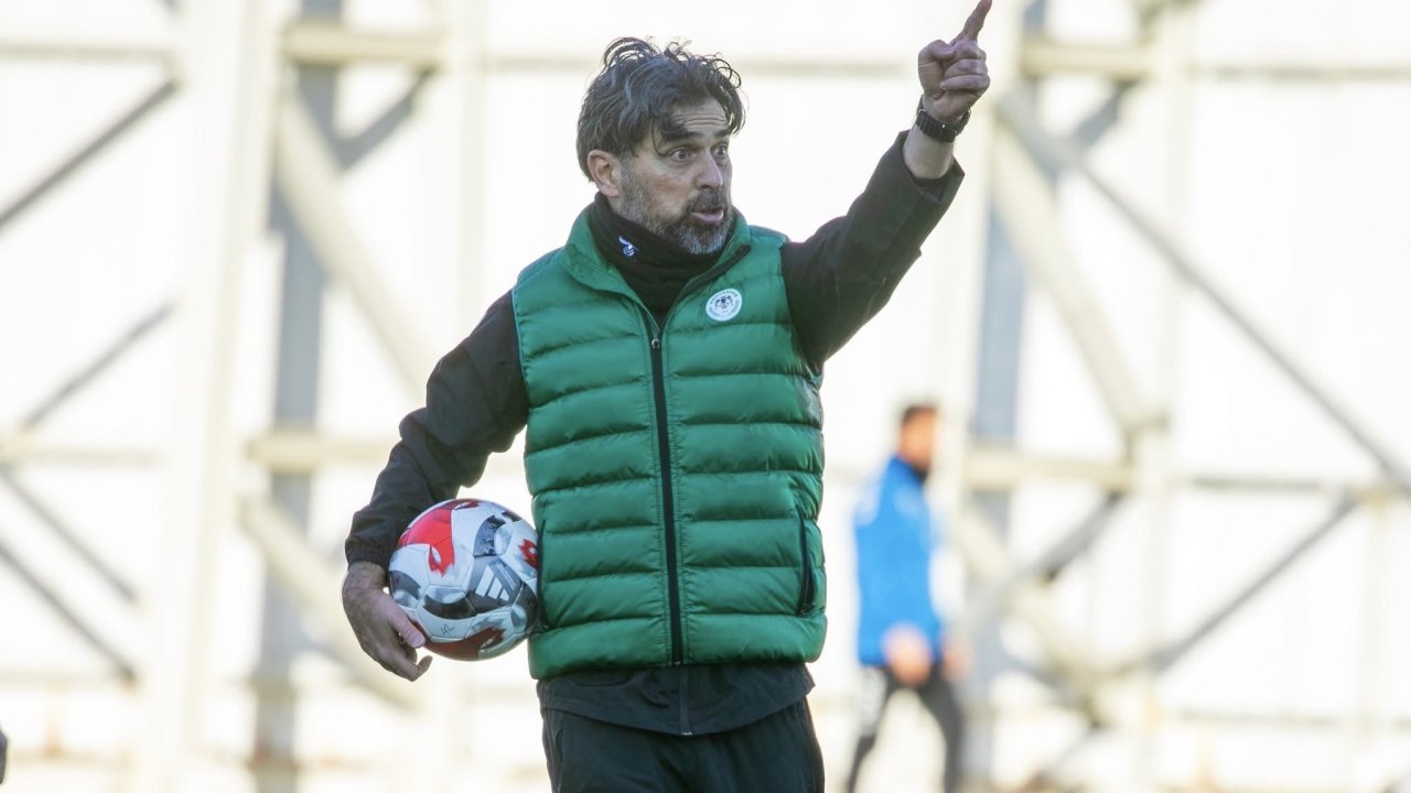 İlhan Palut;  Ligde çok kritik durumdayız