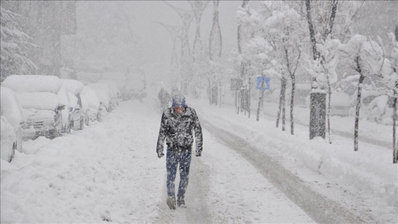 Bazlı illerde kar ile soğuk hava etkili oluyor
