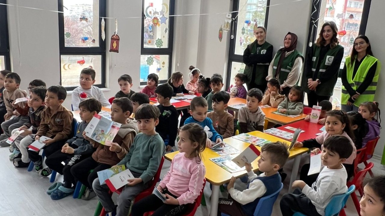 Yeşilay Çumra İlçe Temsilciliğinde örnek çalışmalar yapılıyor