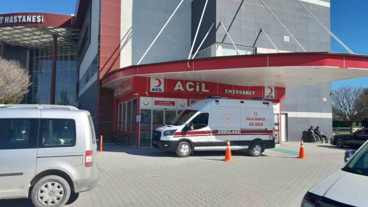 Konya'da motosiklet yayaya çarptı!
