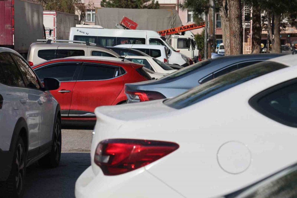 Bayramda araç kiralayacaklar dikkat! Konya’da uzmanından kritik uyarı